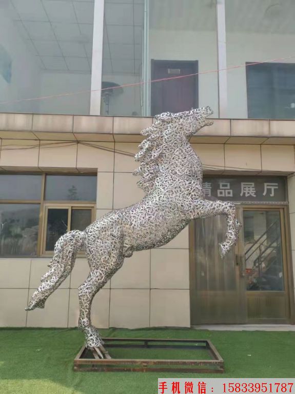 不锈钢花片镂空马雕塑 可以亮光的马雕塑8